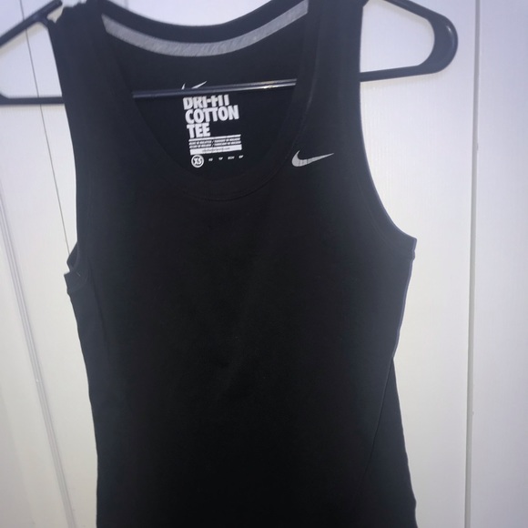 Nike tank - Picture 1 of 1